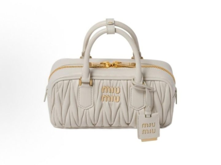 Miu Miu Arcadie 白色 Matelass&eacute; 纳帕皮手提包 &middot; 1
