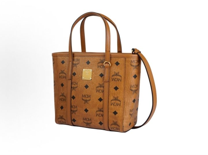 MCM Toni &middot; 2