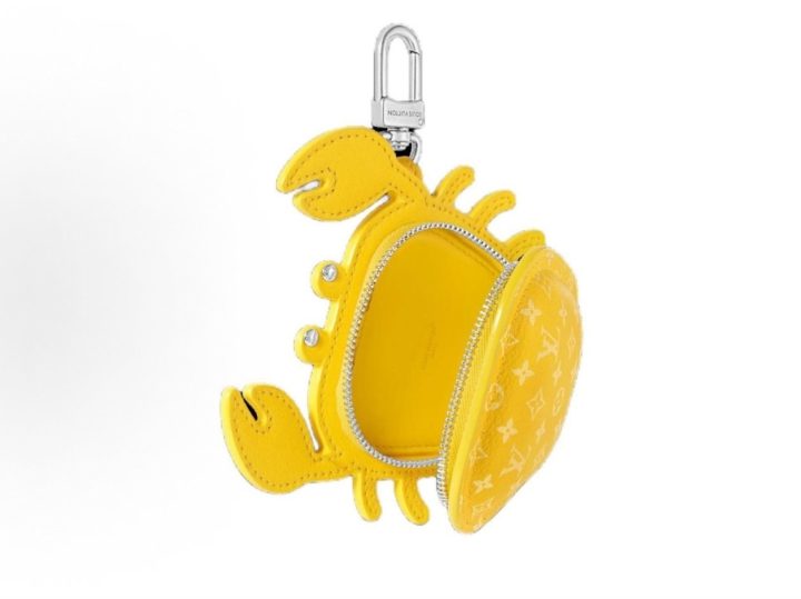 Louis Vuitton LV Crab 黄色螃蟹造型挂饰零钱包 &middot; 3