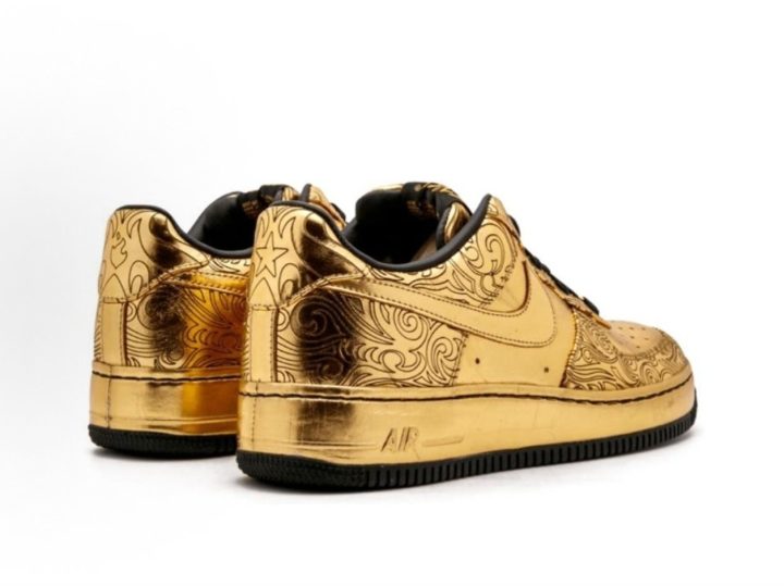 Nike Air Force 1 Closing Ceremonies 金色球鞋 &middot; 4