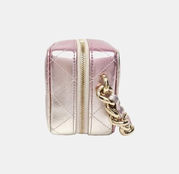 CHANEL &middot; Tasche &middot; 2