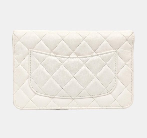 CHANEL &middot; Tasche &middot; 4