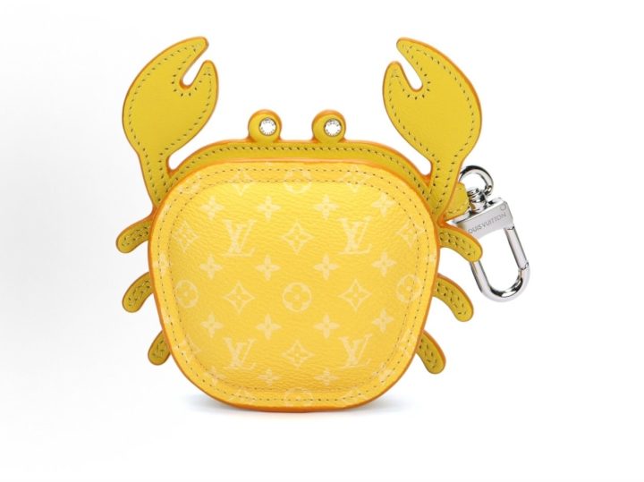 Louis Vuitton LV Crab 黄色螃蟹造型挂饰零钱包 &middot; 5