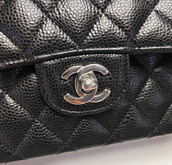 CHANEL &middot; Bolso &middot; 7