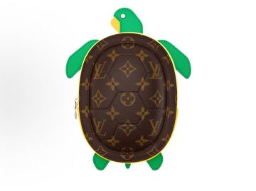 Louis Vuitton LV Turtle 绿色拼棕色乌龟造型斜挎包