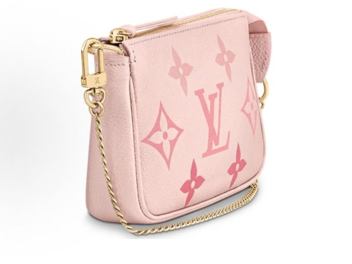 Louis Vuitton Mini Pochette Accessoires By The Pool 粉色链条手拿包 &middot; 2