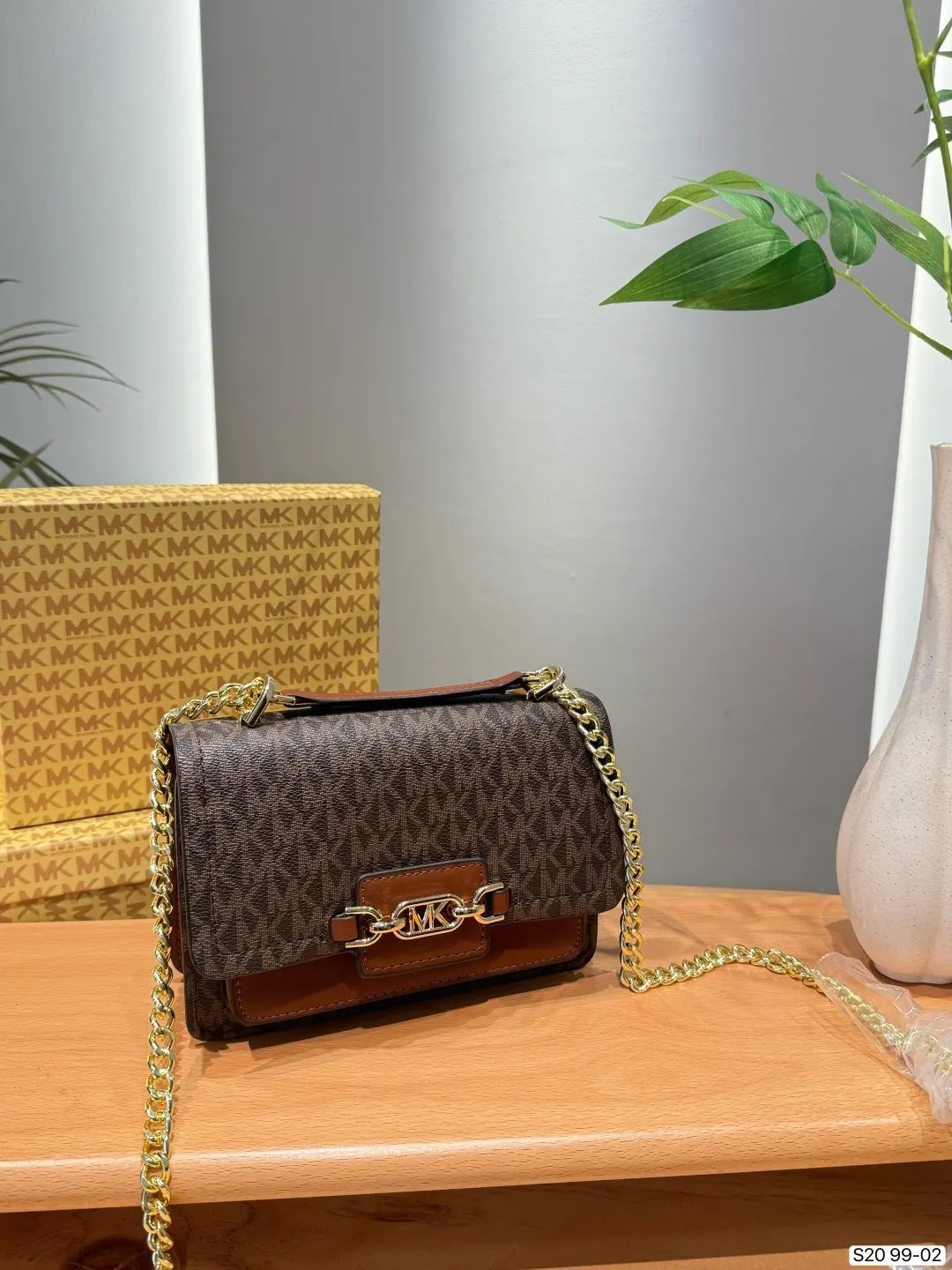 棕色 老花 皮革 MICHAEL KORS HEATHER系列 鏈條包 精致鏈條款