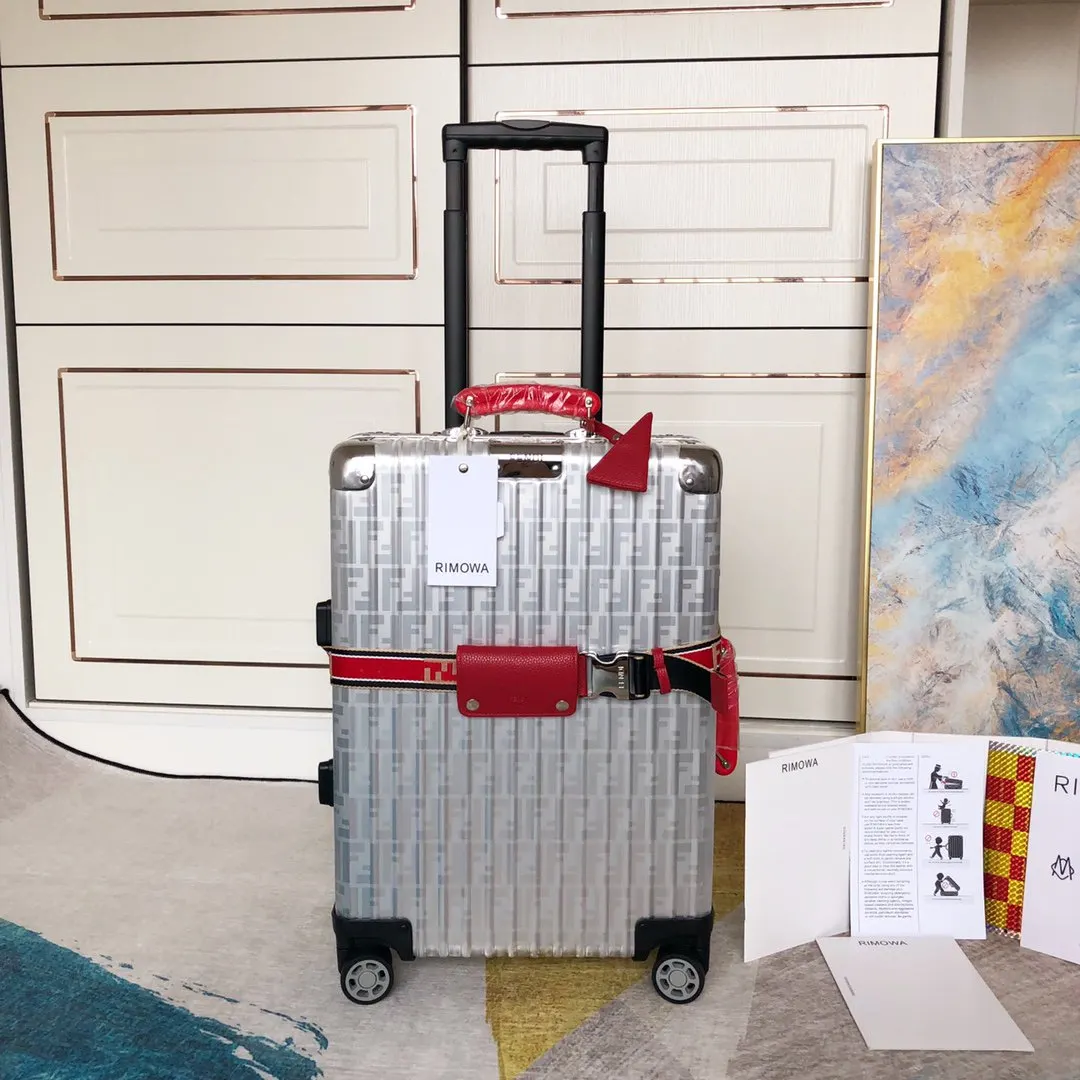 Fendi 黑色 藍色 芬迪日默瓦合作版 潮流与簡潔大方融为 行李箱 旅行拉杆款 輕便出行款