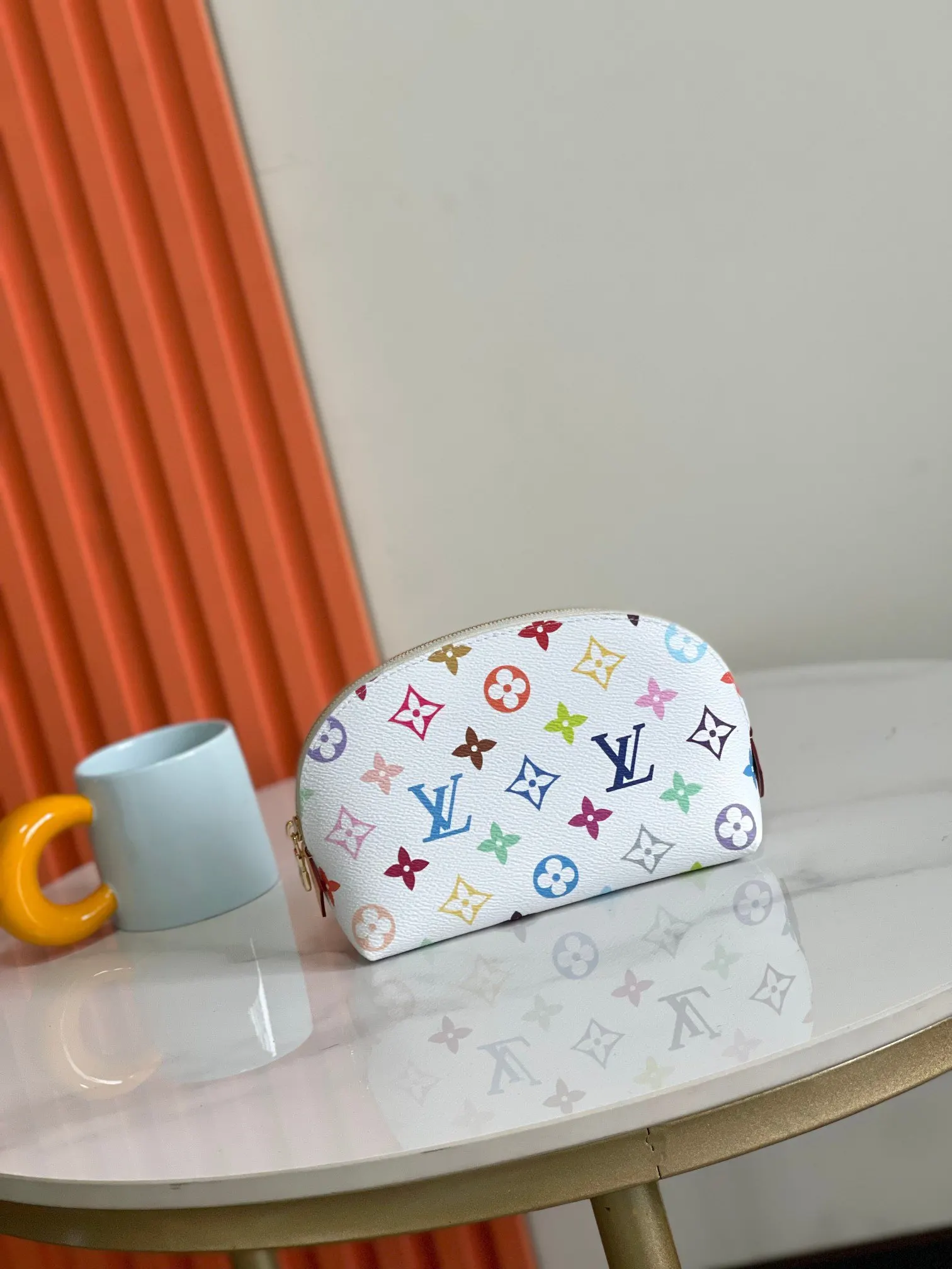 LV 帆布 贴袋方便收納小件物品 化妝包 便携收納款