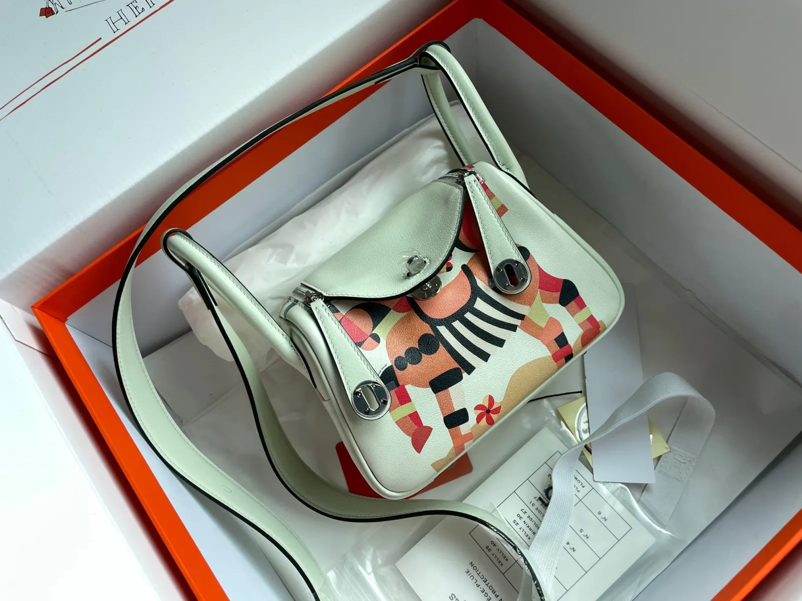 Hermes Lindy 手提包 19cm 經典款