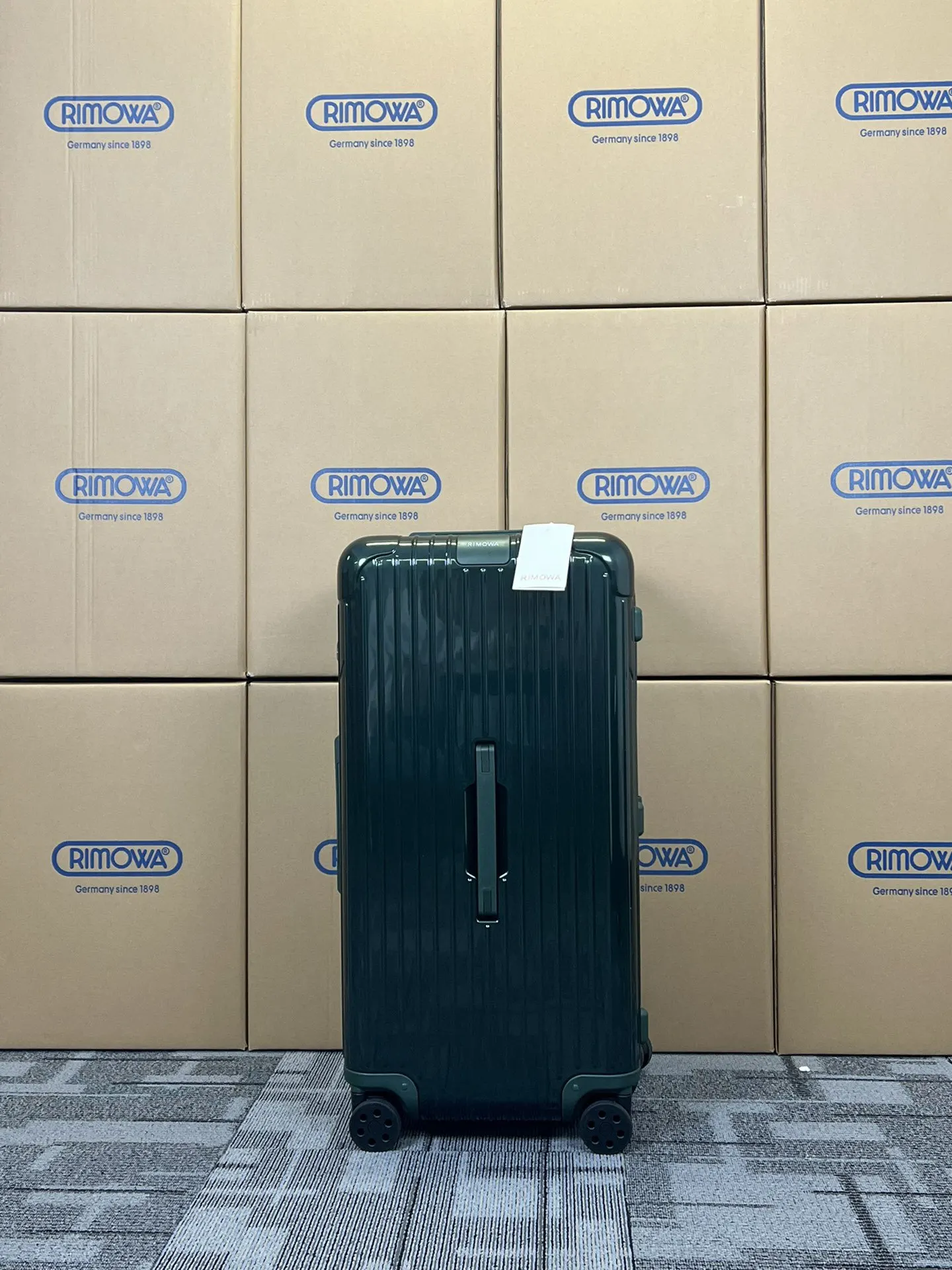 綠色 墨綠 pc系列Essential 墨綠色 3寸 行李箱 旅行拉杆款 輕便出行款