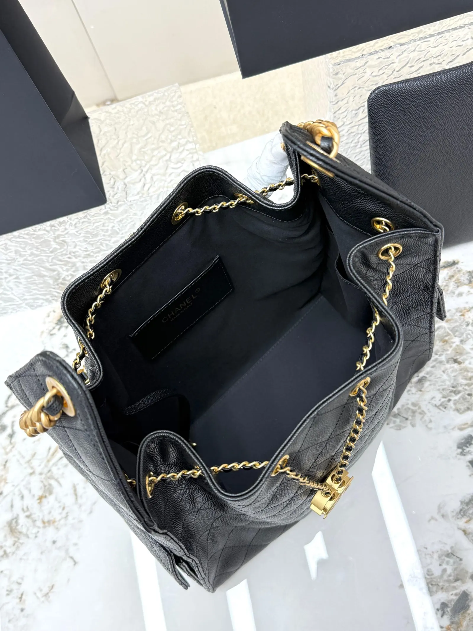 Hobo 金色 小牛皮 腋下包 复古腋下背款