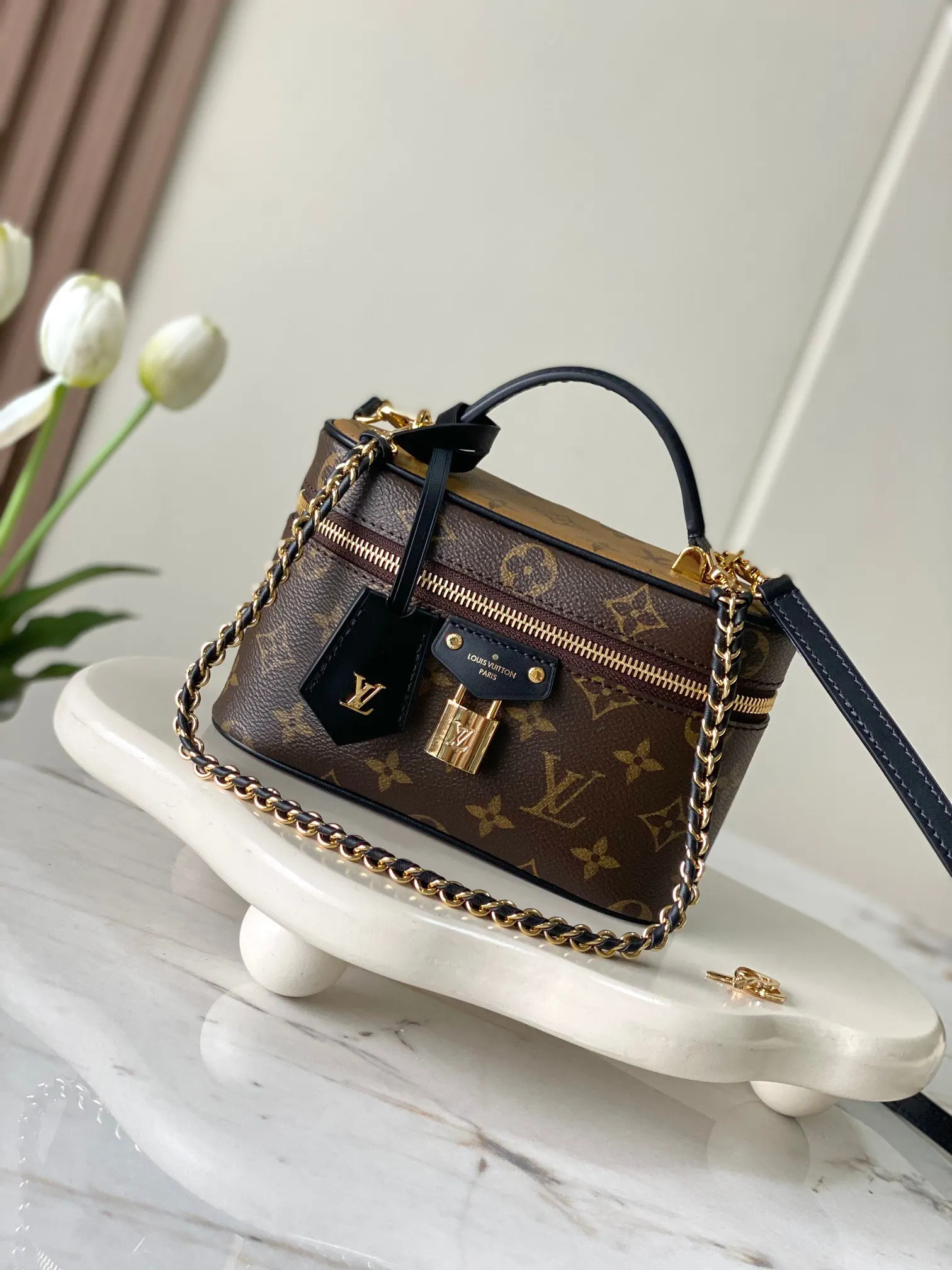 Monogram Chain Bag Canvas