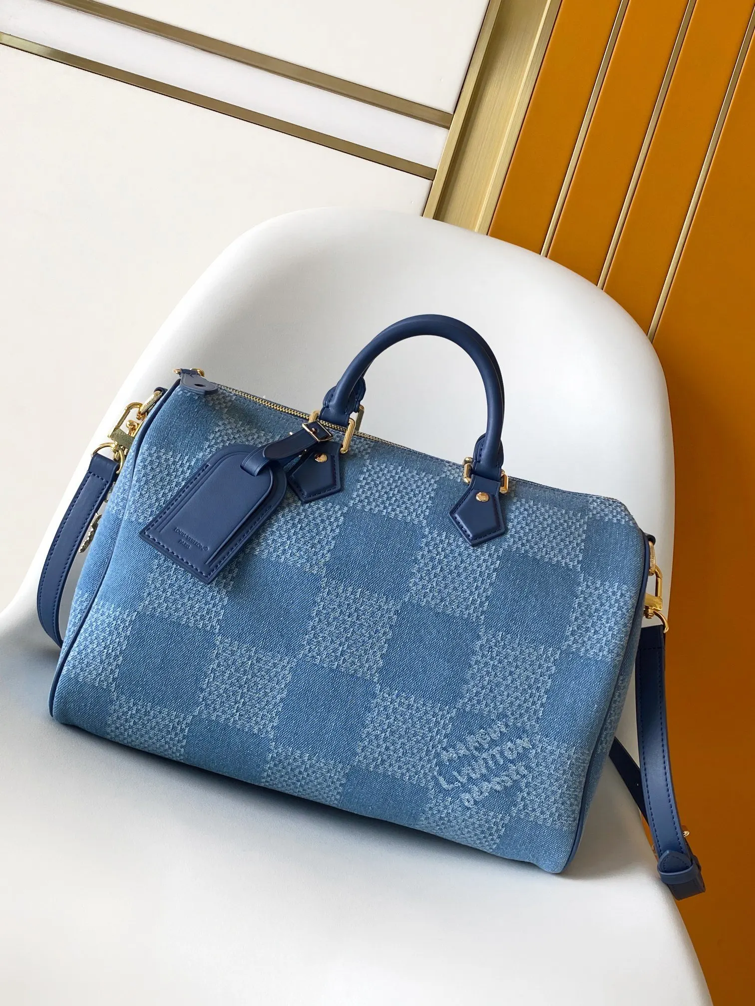 Chain Bag Leather