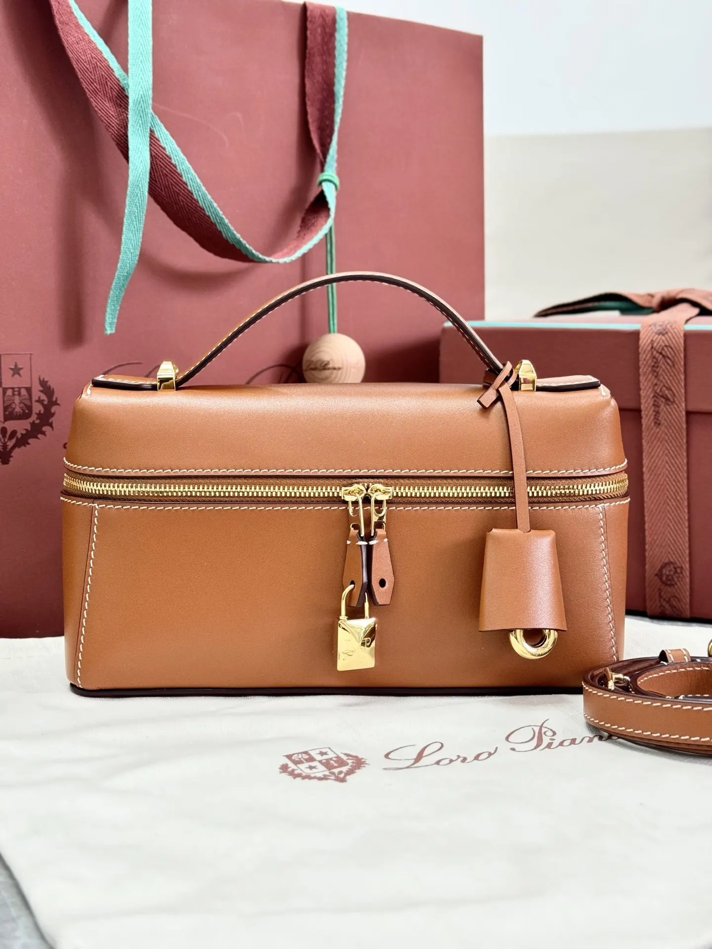 Brown Crossbody Bag Lightweight Leather