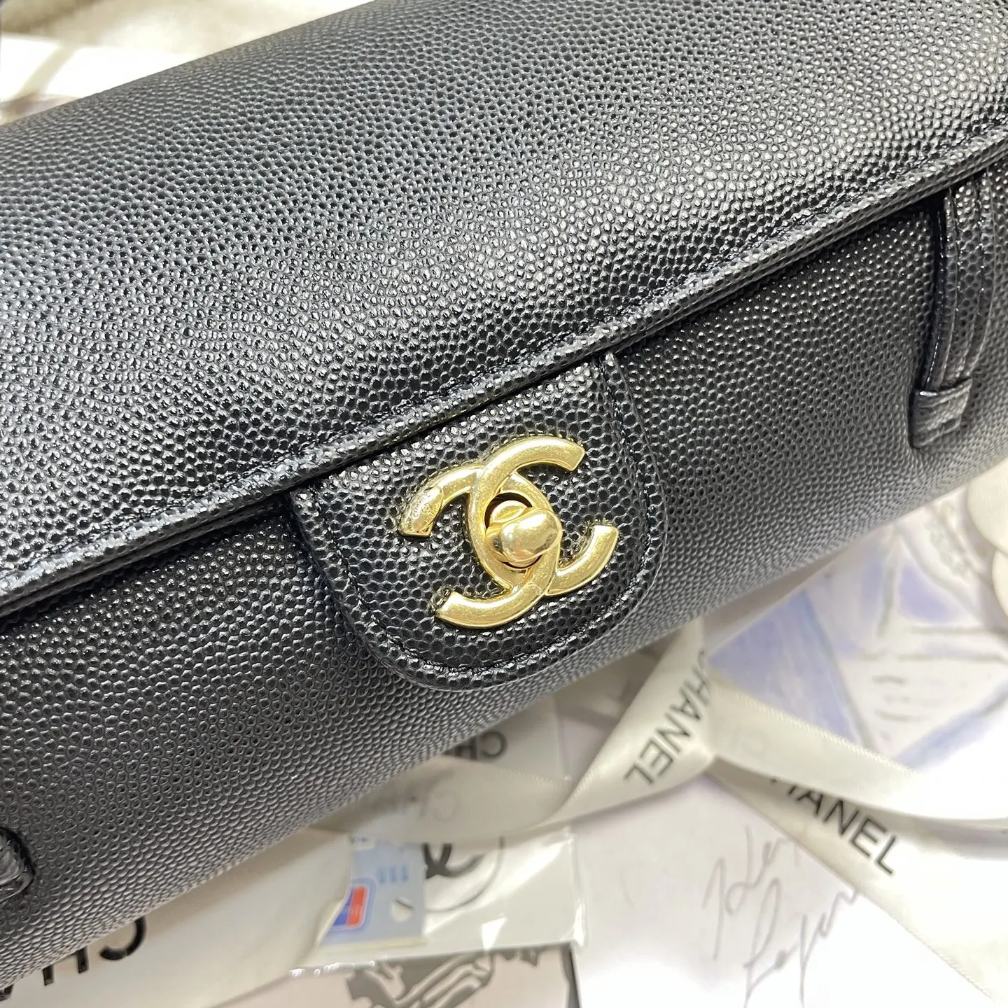 Crossbody Bag Lightweight Leather