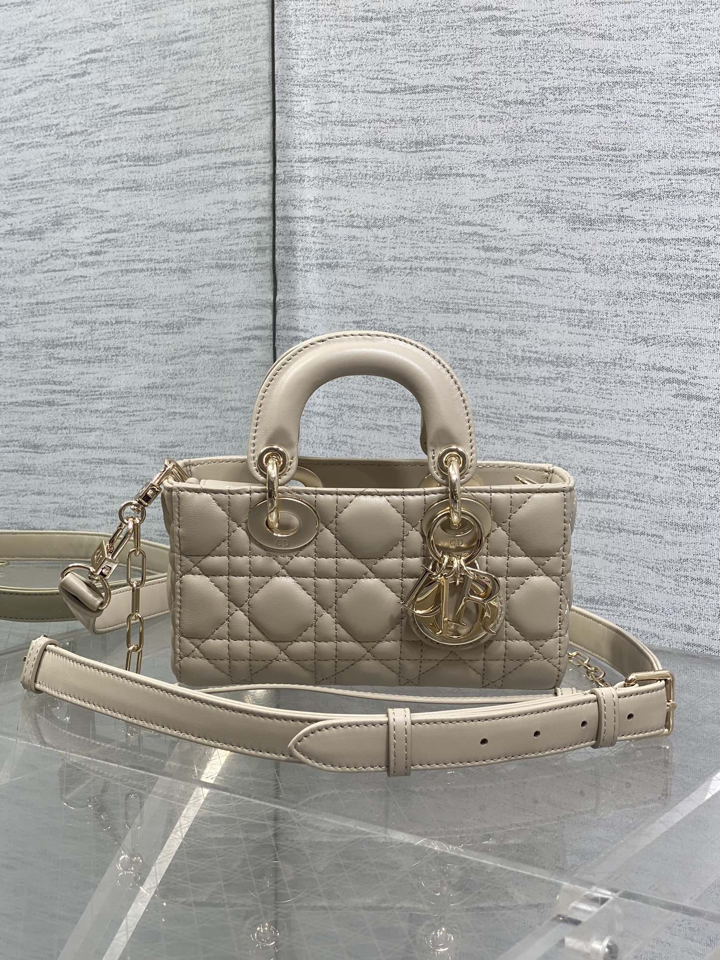 Dior 羊皮 进口 羊皮横款戴妃包 皮内里 羊筋D jo 手提包 通勤手提款