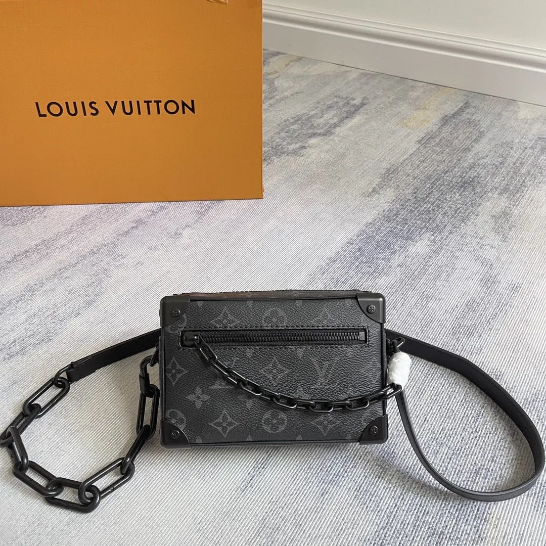 Chain Bag Leather