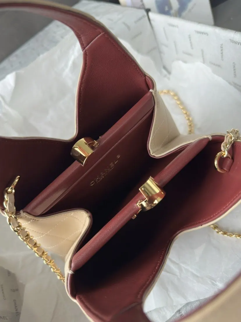 Red Hobo Shoulder Bag Vintage Premium