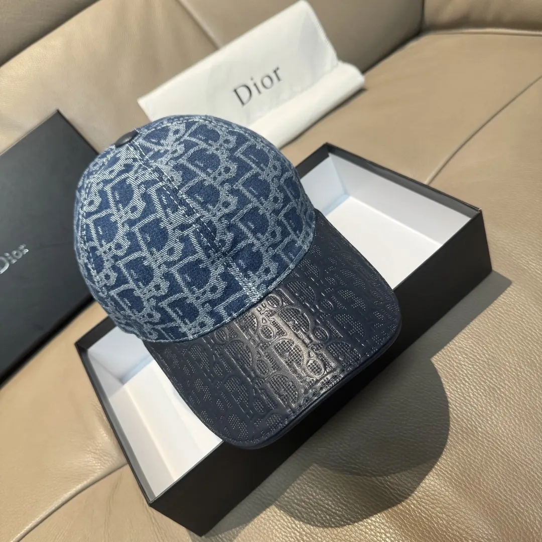 Dior Lady Dior 米白色藤格紋手提斜背包 条纹款