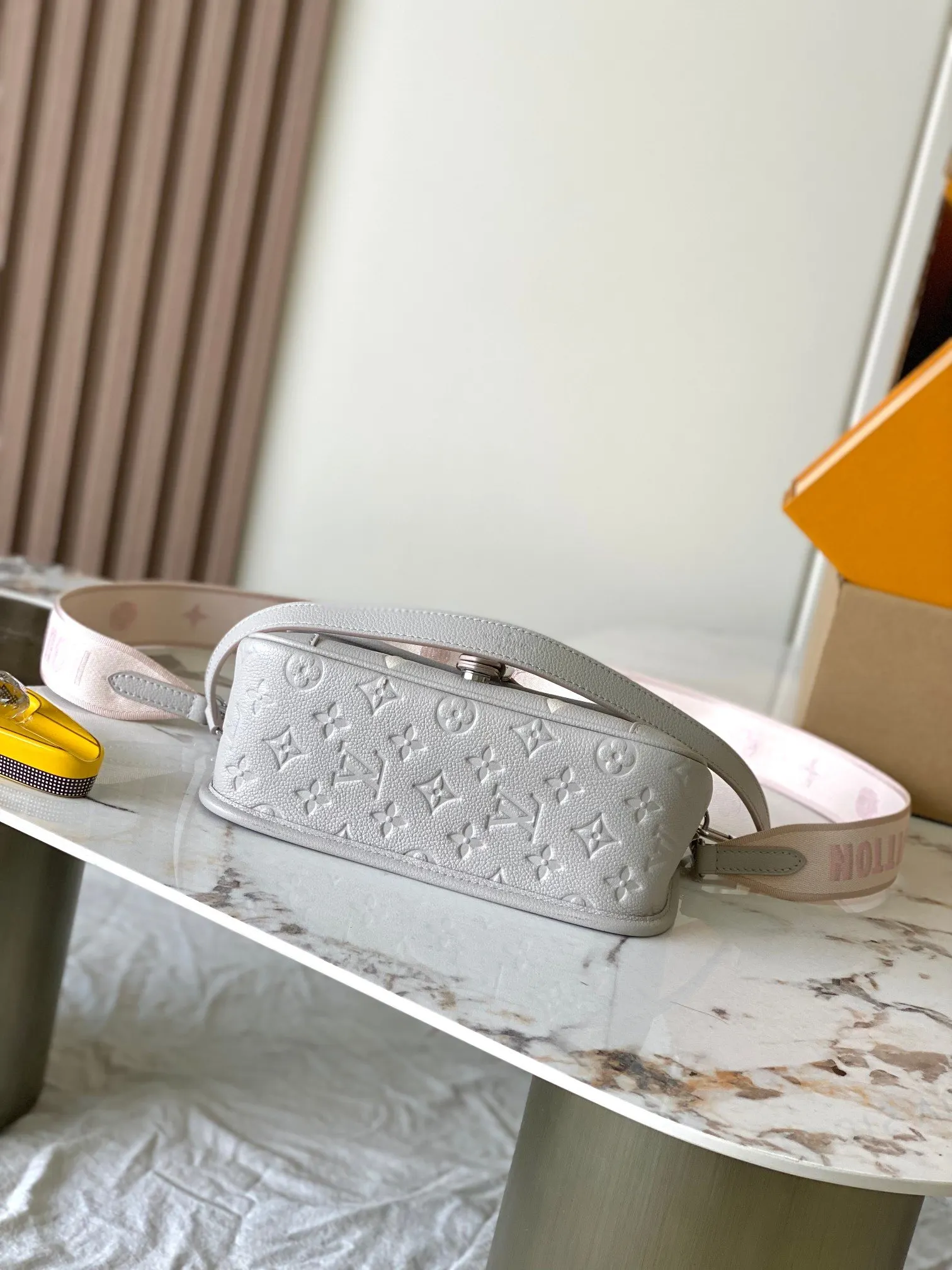 Shoulder Bag Leather