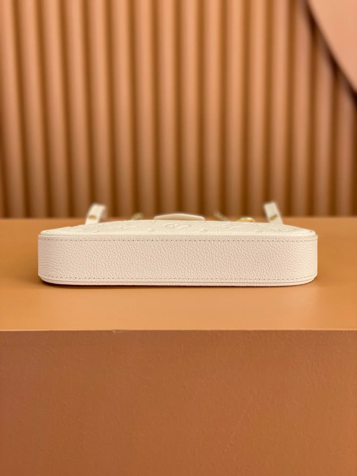White Shoulder Bag