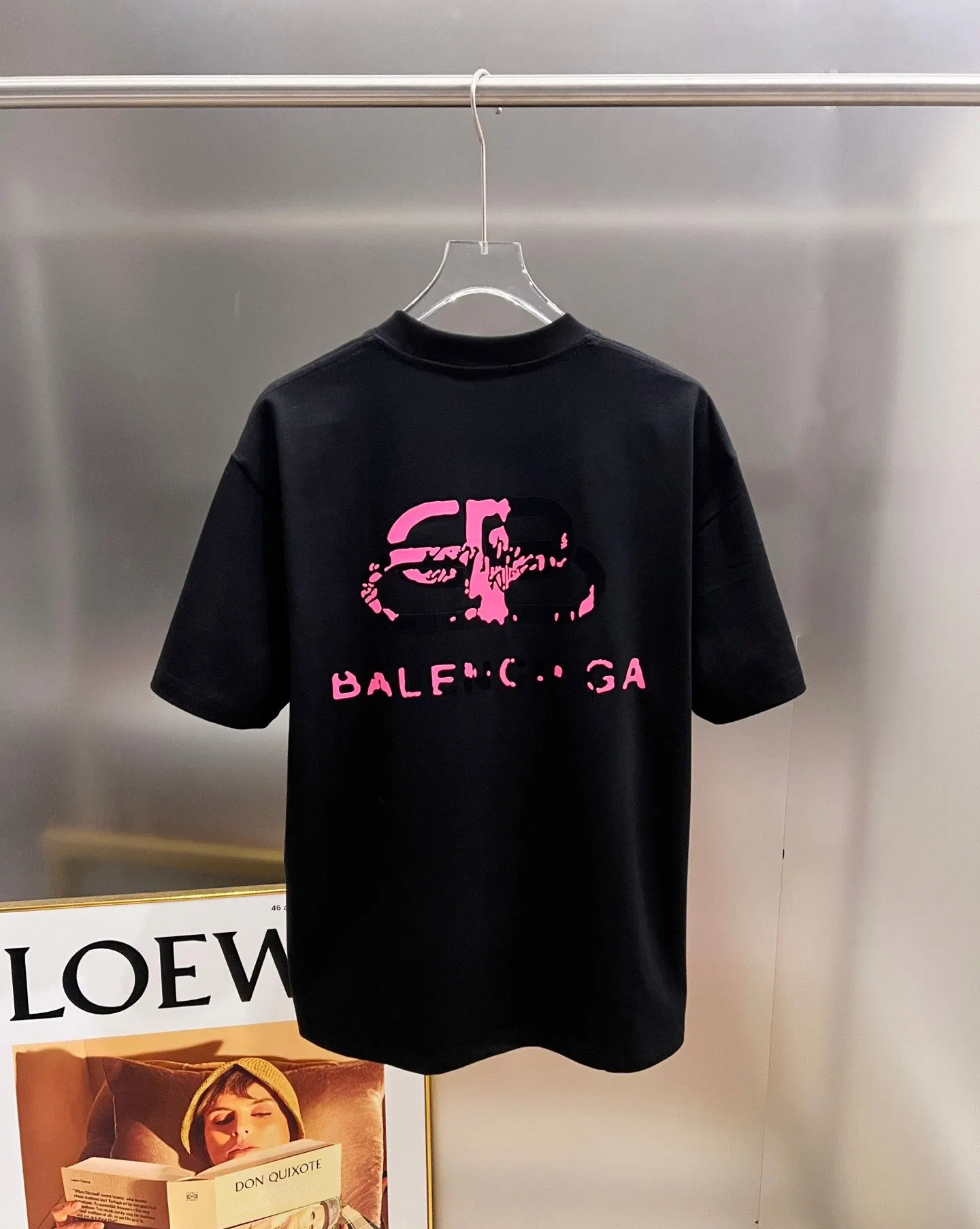 Balenciaga 黑色 Logo 短袖T恤 宽松休閒款
