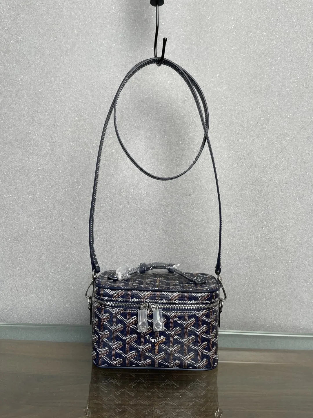 Goyard 藍色 深藍 小牛皮 化妝包 便携收納款