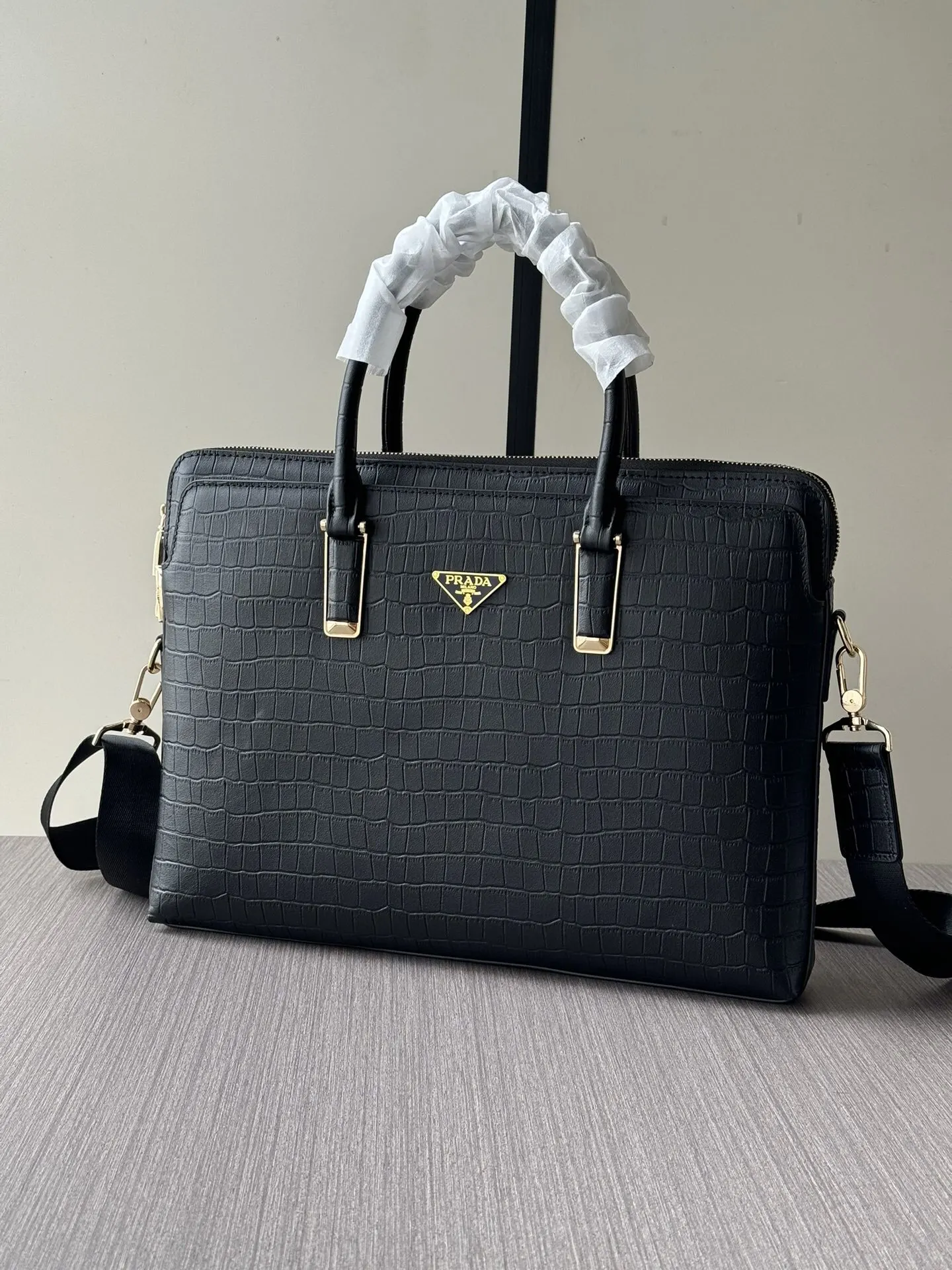Prada 黑色 小牛皮 公文包 商務通勤款