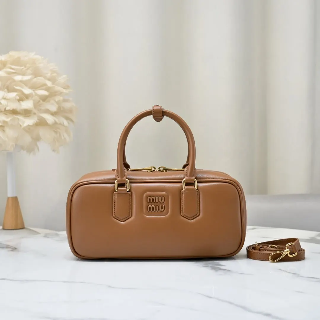 Top Handle Bag Commuter Leather
