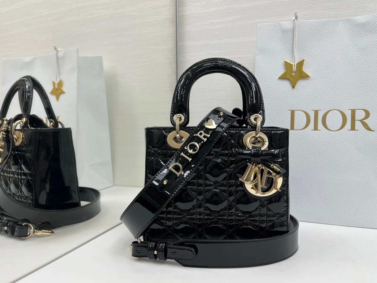 Dior Lady Dior 黑色手袋 手提斜挎款