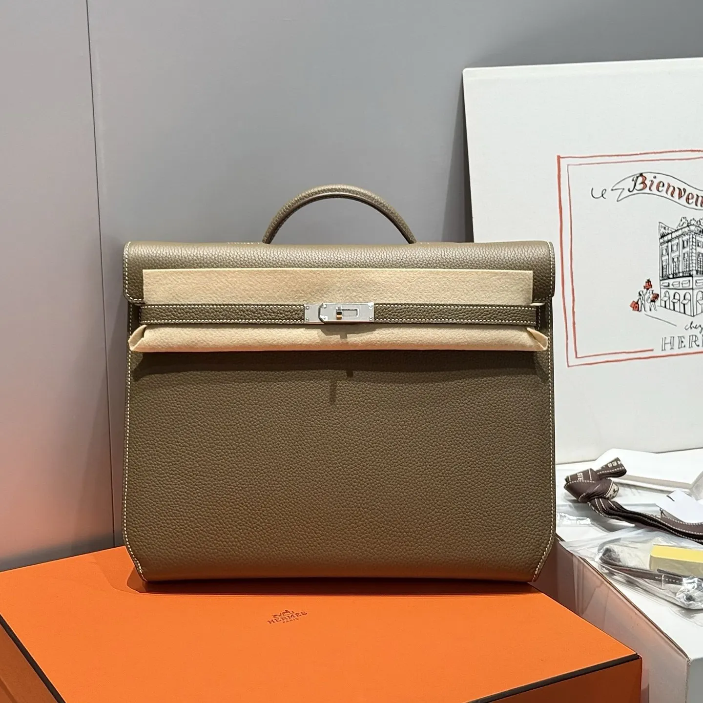 Organizer Pouch Business Travel Leather