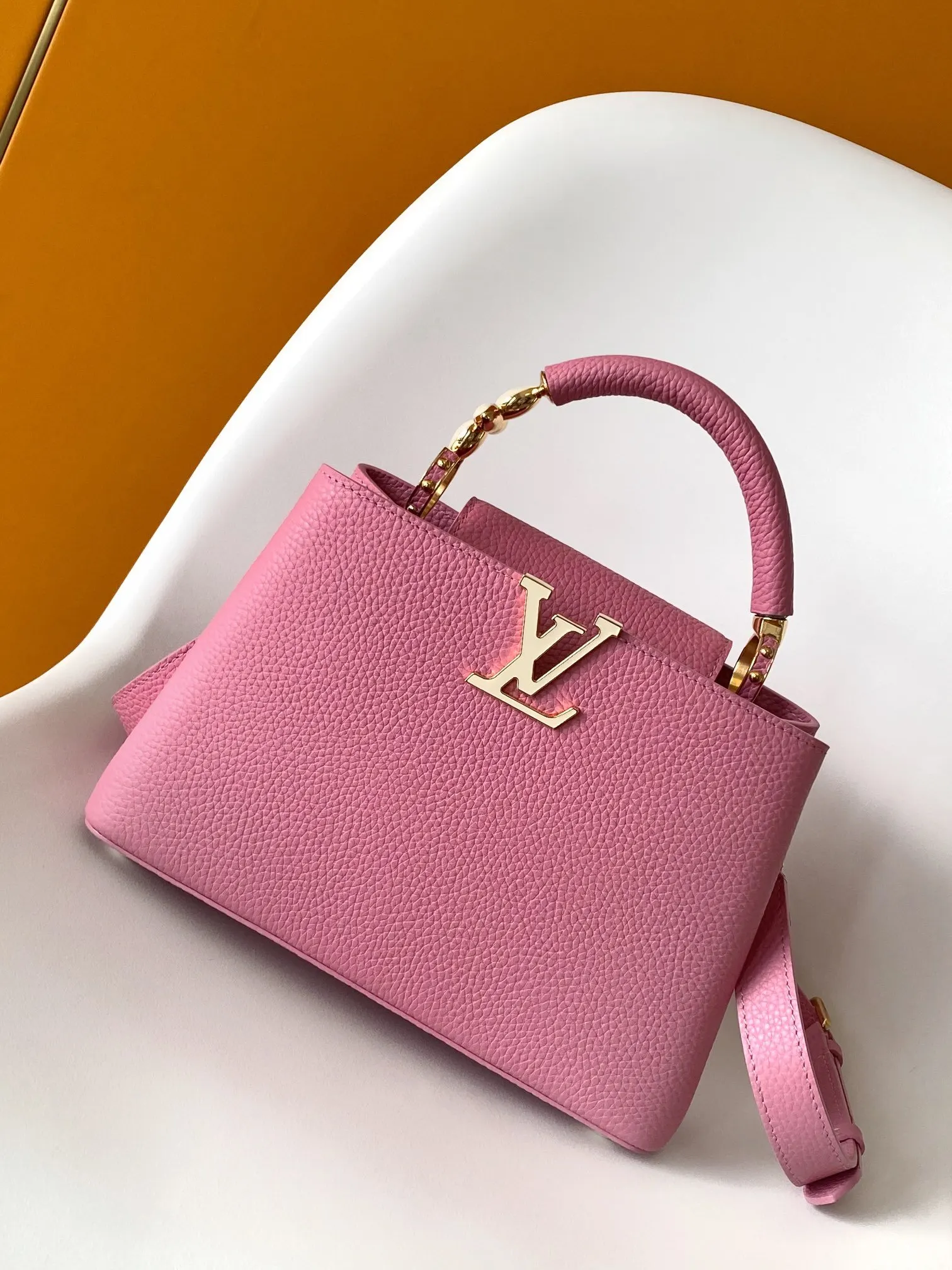 LV Capucines 黑灰配色 拉鍊錢包