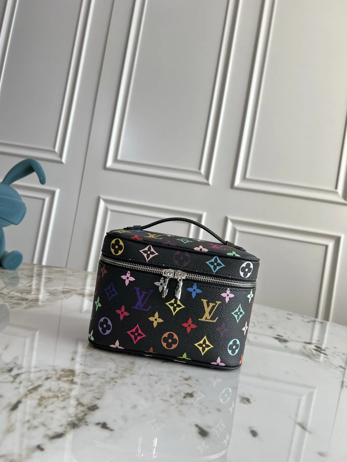 Louis Vuitton Cosmetic Pouch Canvas