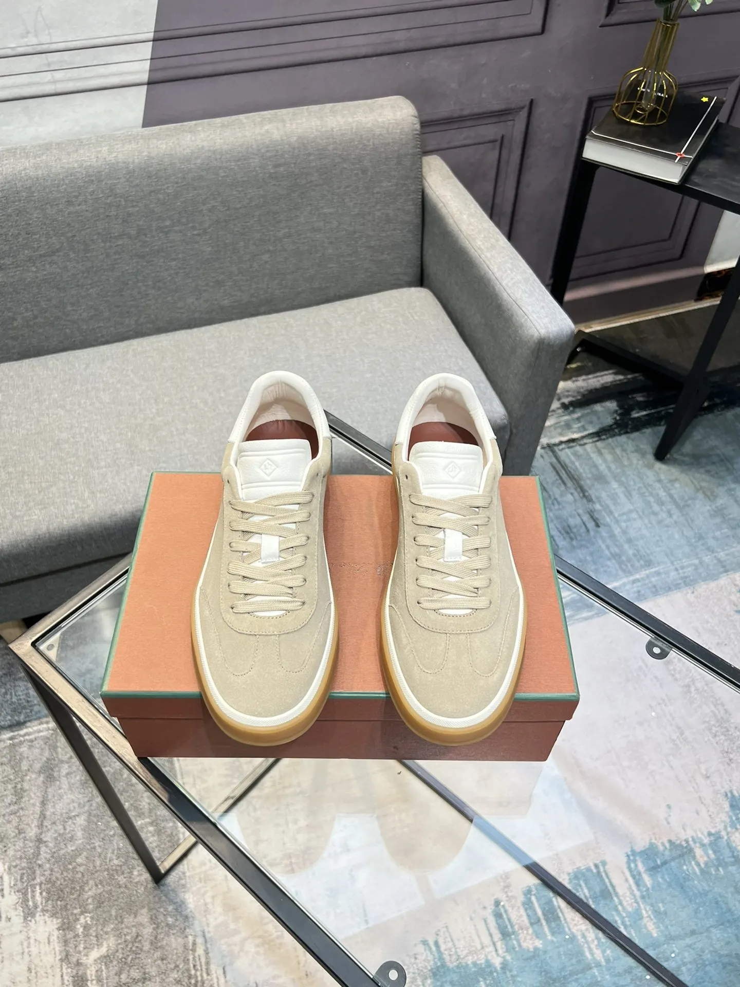 Hermes Casual Versatile