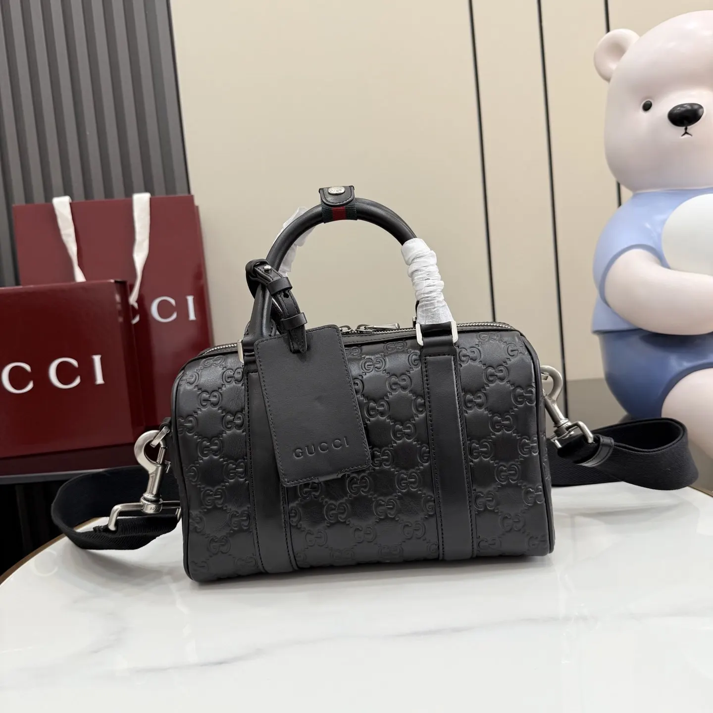 Gucci GG Emblem 黑色 皮革 旅行袋 大容量旅行款