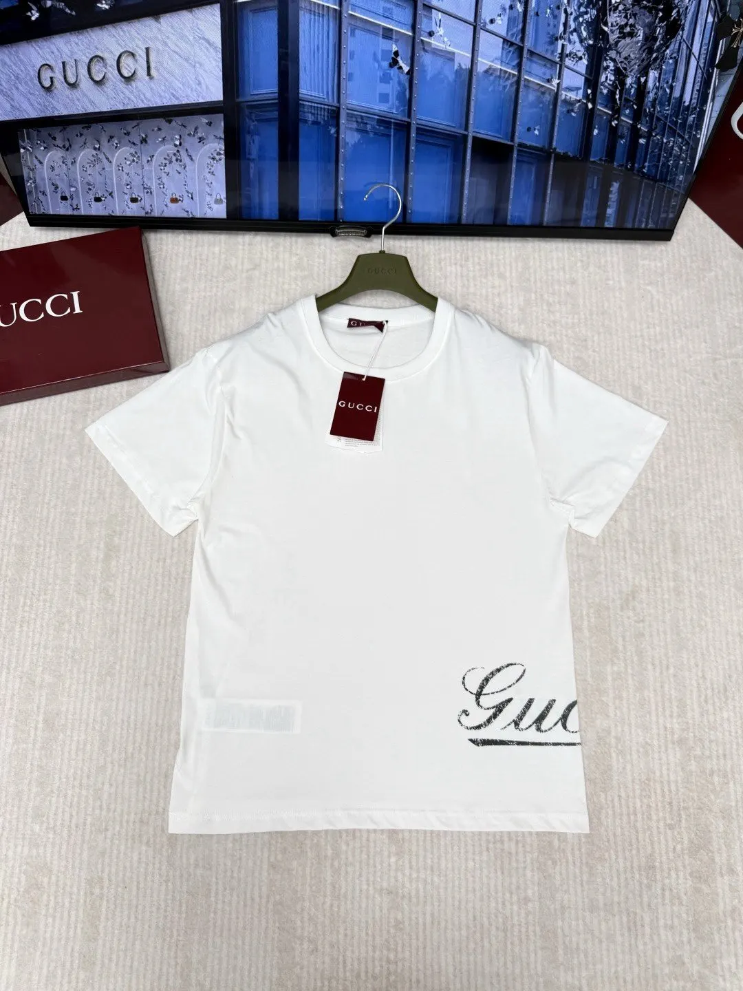 Gucci 白色 字母 印花 針織衫 質感針織款