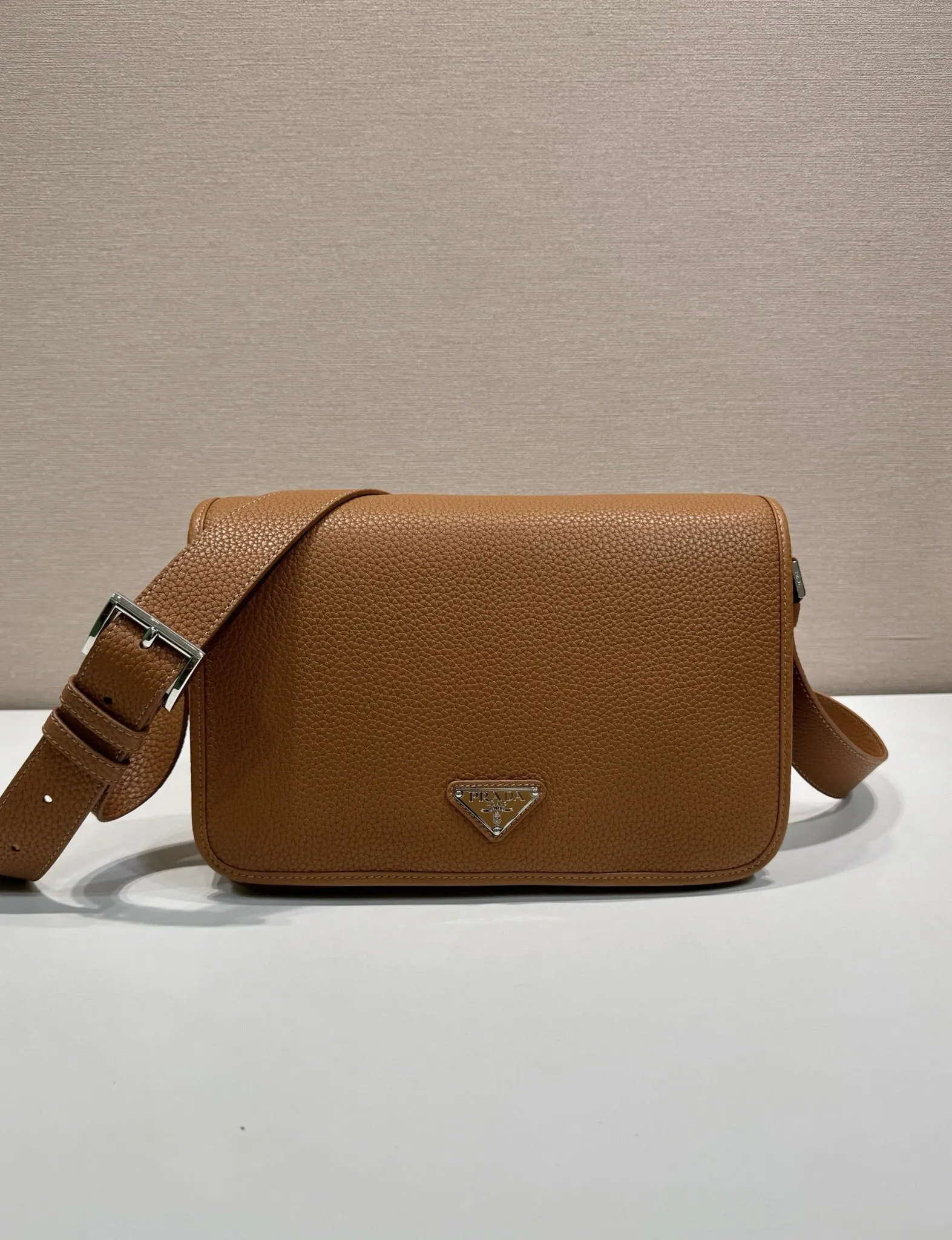 Crossbody Bag Lightweight Leather