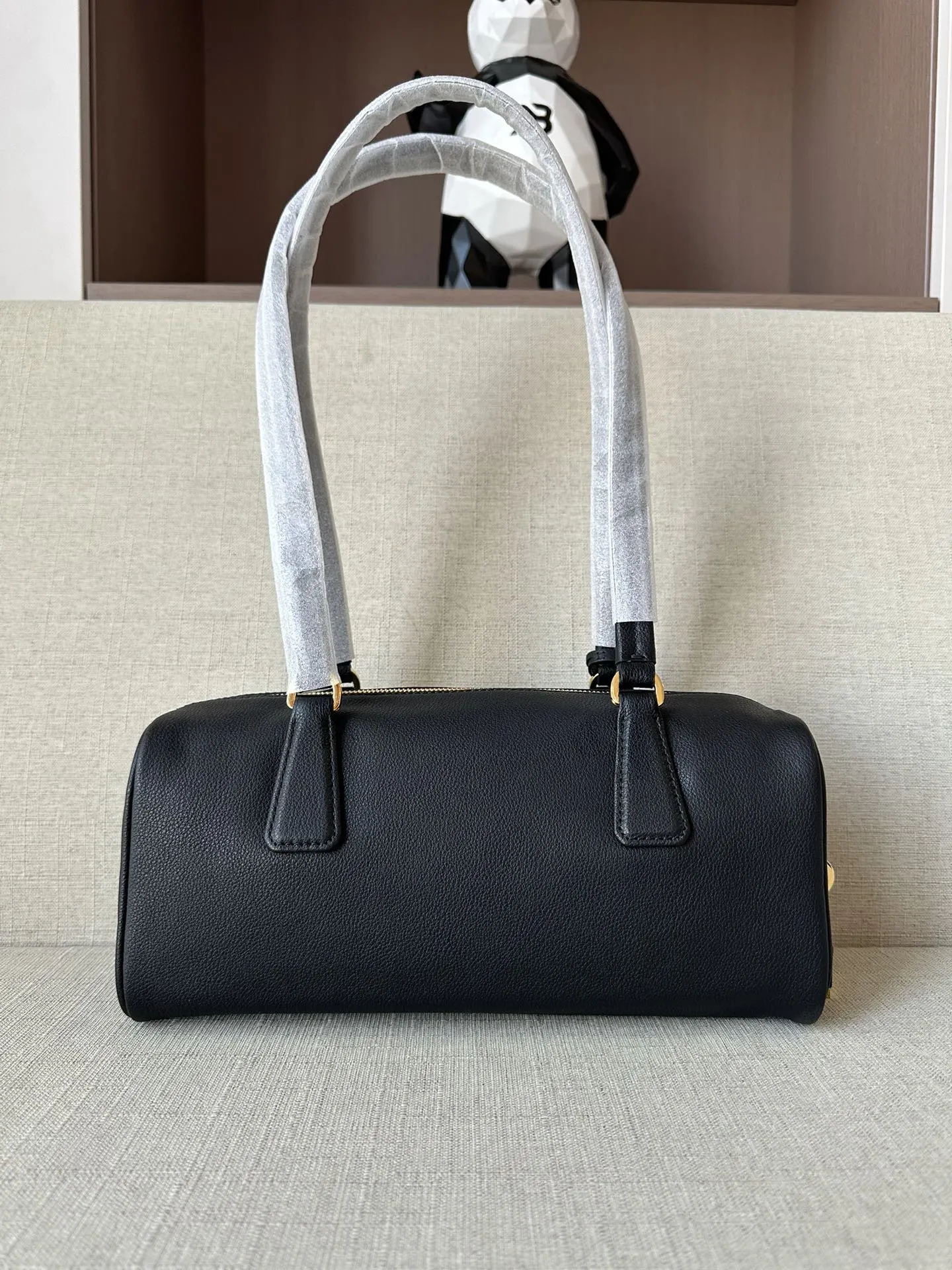 Prada 金色 牛皮 意大利进口牛皮 单肩包 日常单肩背款