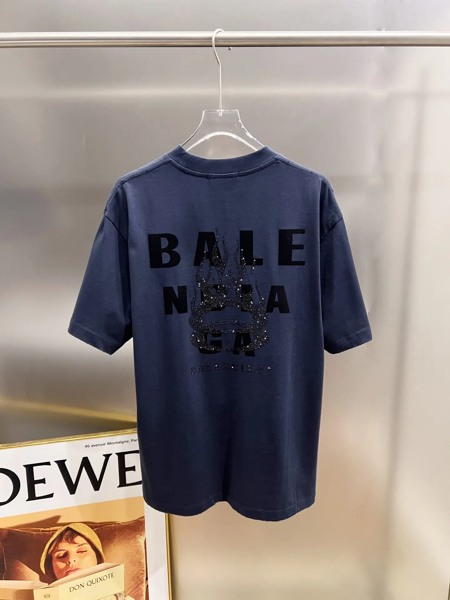 Balenciaga 黑色 Logo 短袖T恤 宽松休閒款