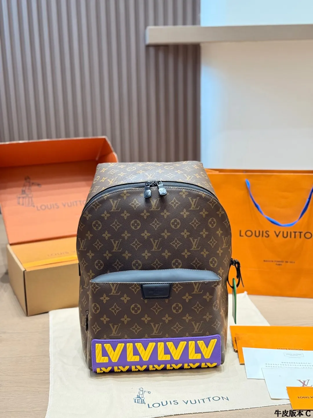 LV 黑色 老花 小牛皮 雙肩包 实用雙肩款