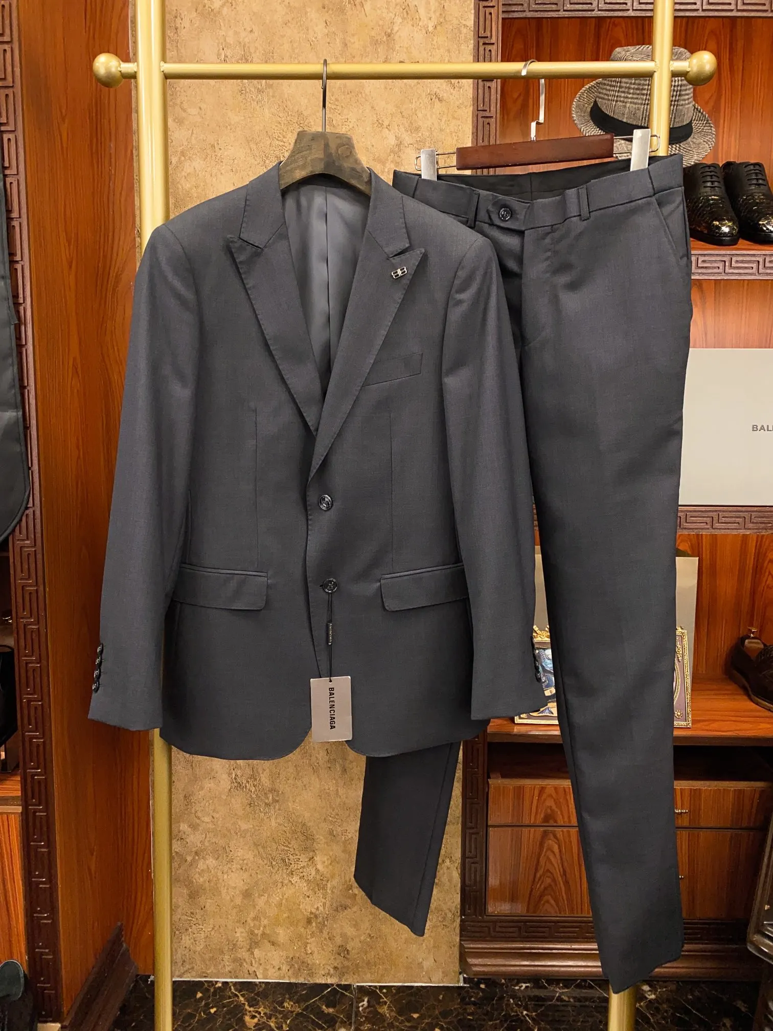 Balenciaga 休閒裤 街頭休閒款