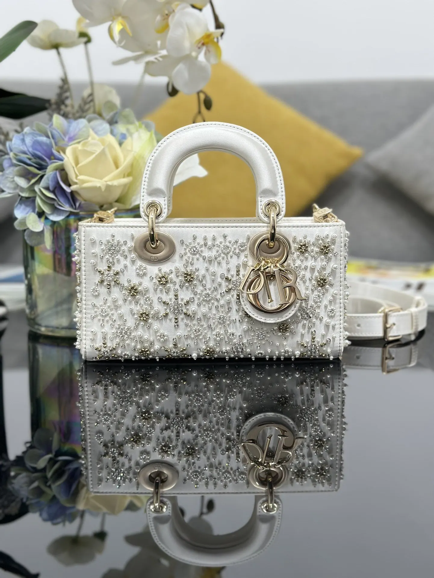 Dior 白色 金色 皮革 链条包 精致链条款