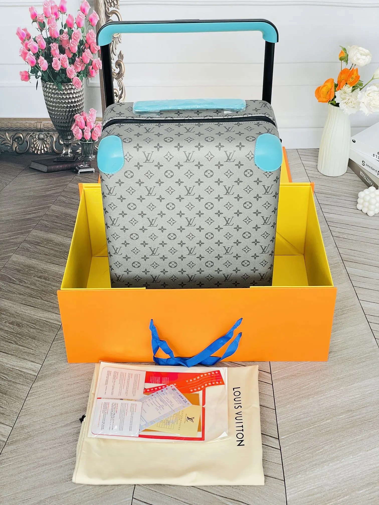 Louis Vuitton Monogram Suitcase Travel Lightweight Canvas