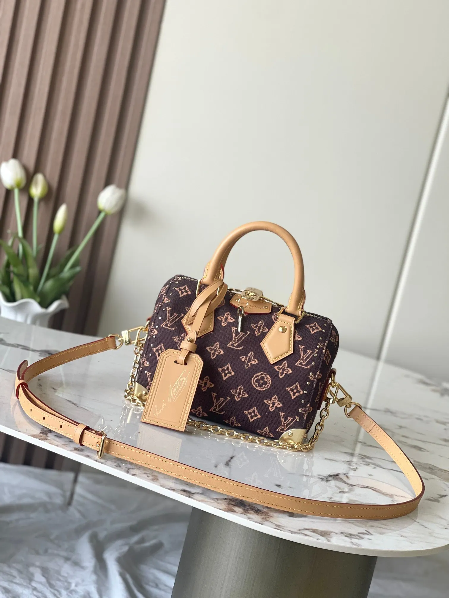 LV Monogram Style 17 Style