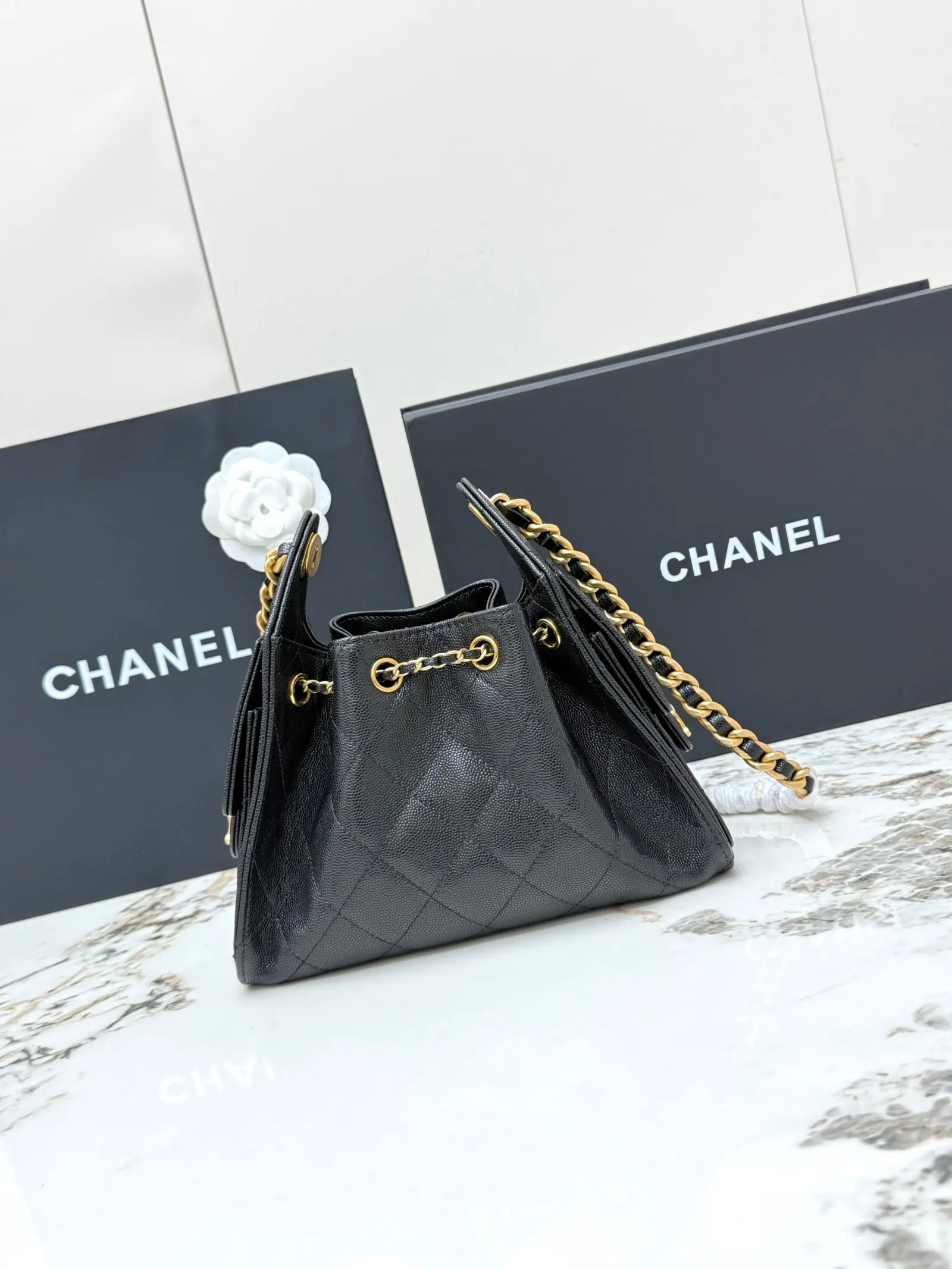 Gold Hobo Shoulder Bag Vintage Leather