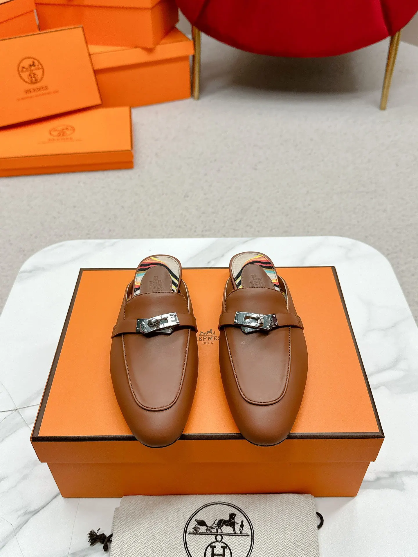 Hermes 小牛皮 拖鞋 舒適百搭款
