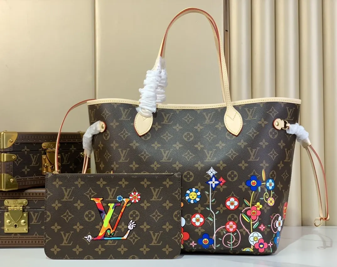 LV Neverfull 老花 帆布 手拿包 精致手拿款