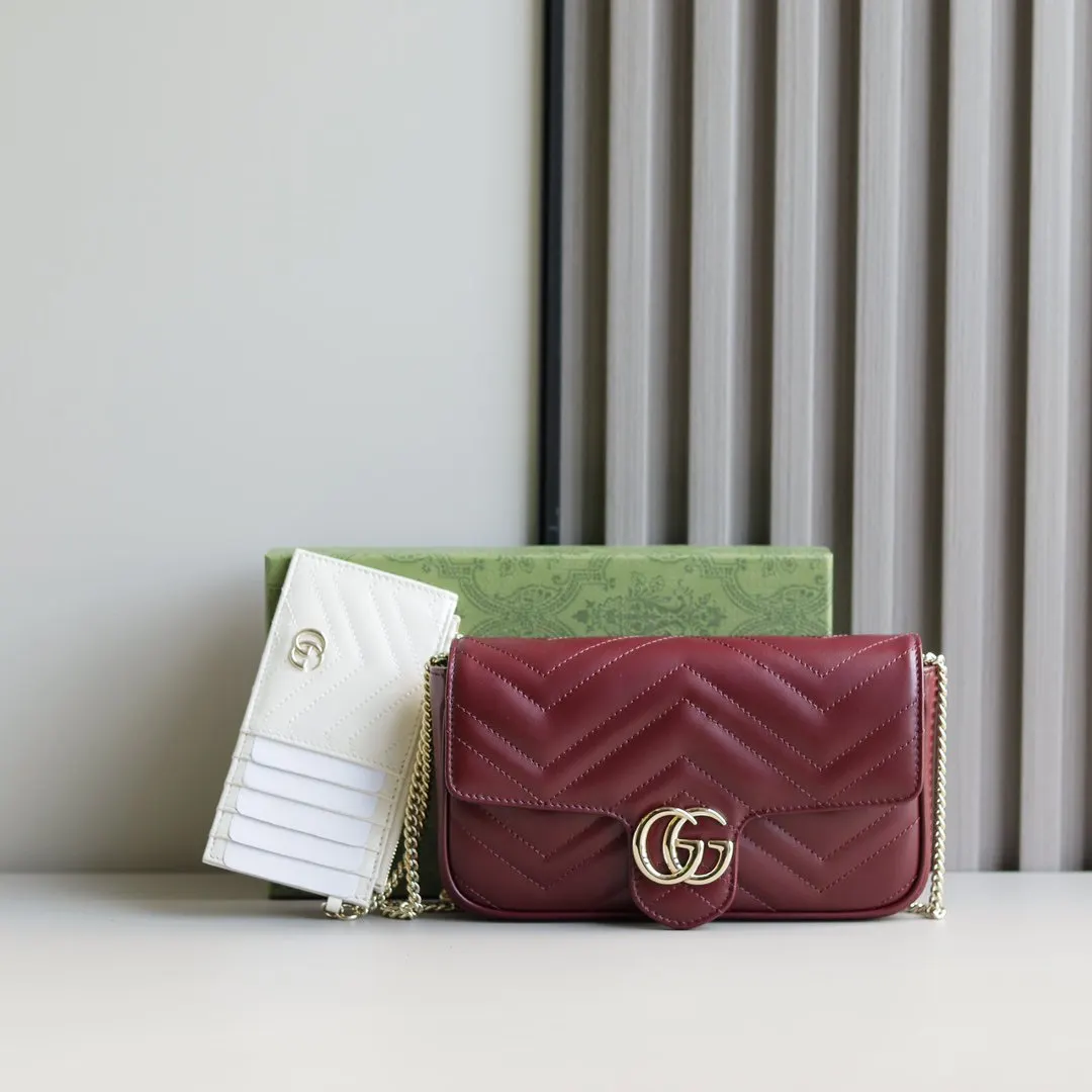 Gucci Marmont 絎縫皮革錢包 日常收納款