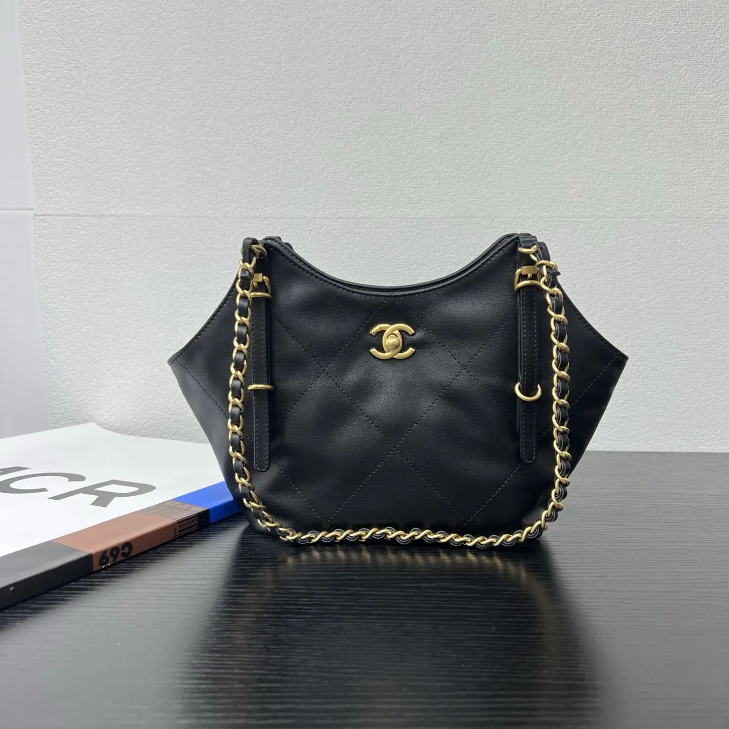 CHANEL 小牛皮托特購物包 手提單肩